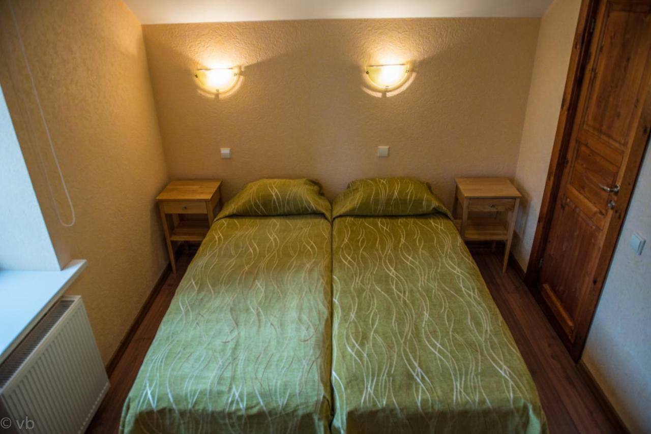Prie Upes Guest House Kunioniai Exterior photo